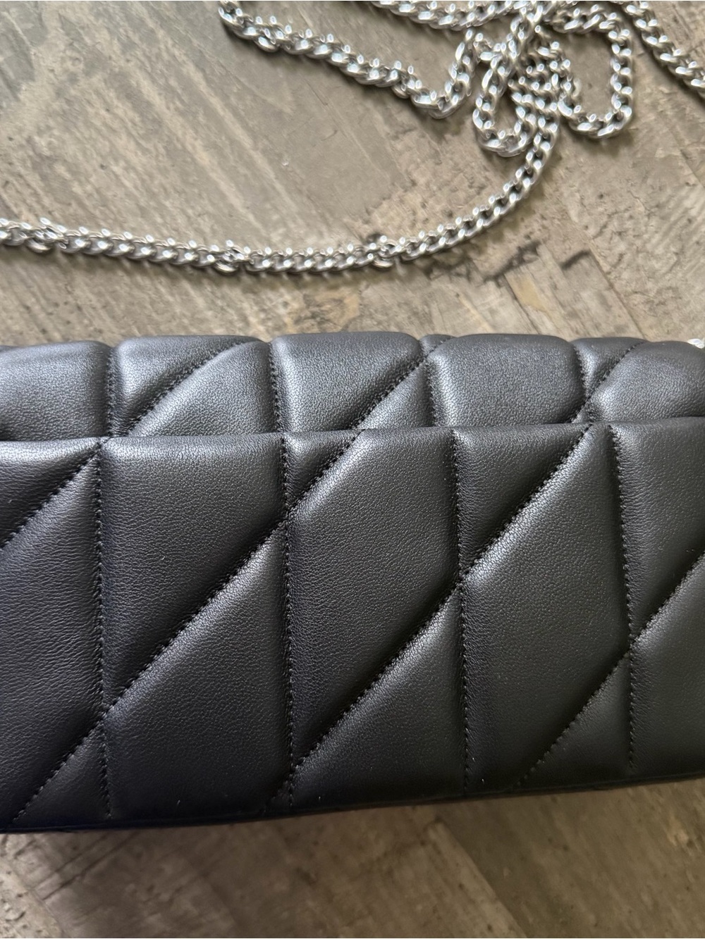 Tabby Crossbody Wristlet
With Pillow Quilting - Picture 7 of 8